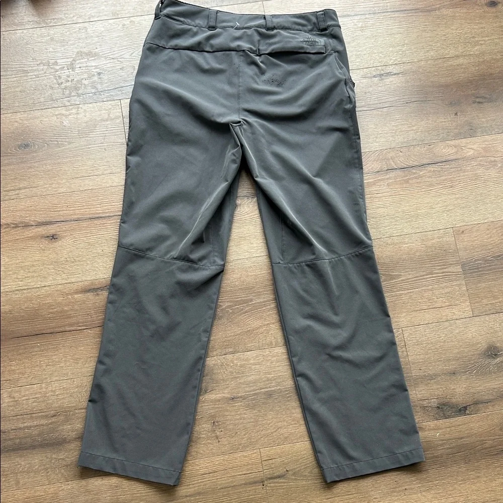 The North Face Men's Gray Pants ! 30x32